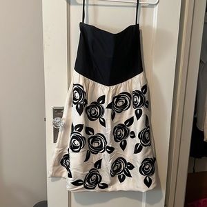 WHBM Sz 8 Strapless Dress